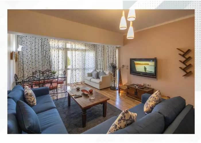 Apartment Luxurious 2br Villa-style At Aurora *
